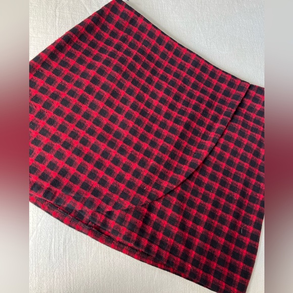 Primark Red and Black Checkered Mini Skirt - Picture 7 of 9